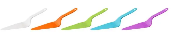 Tortenheber aus Kunststoff 235 mm mit Aufhängeloch